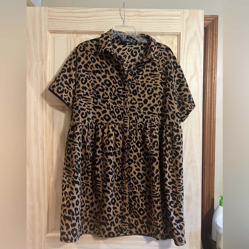 Misguided Cheetah Print dress size US10